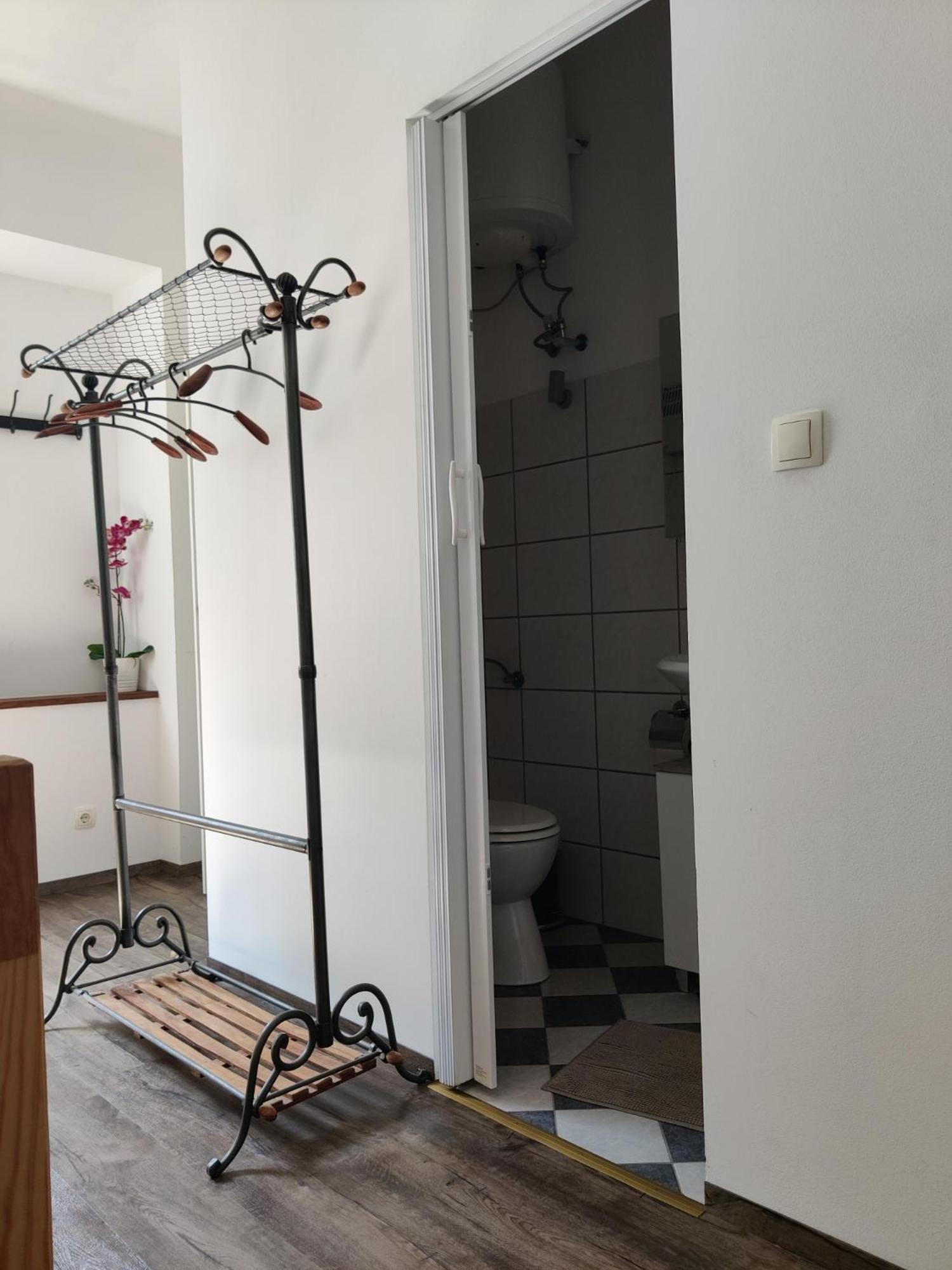 וינה Beautiful Apartment Near The Centre מראה חיצוני תמונה