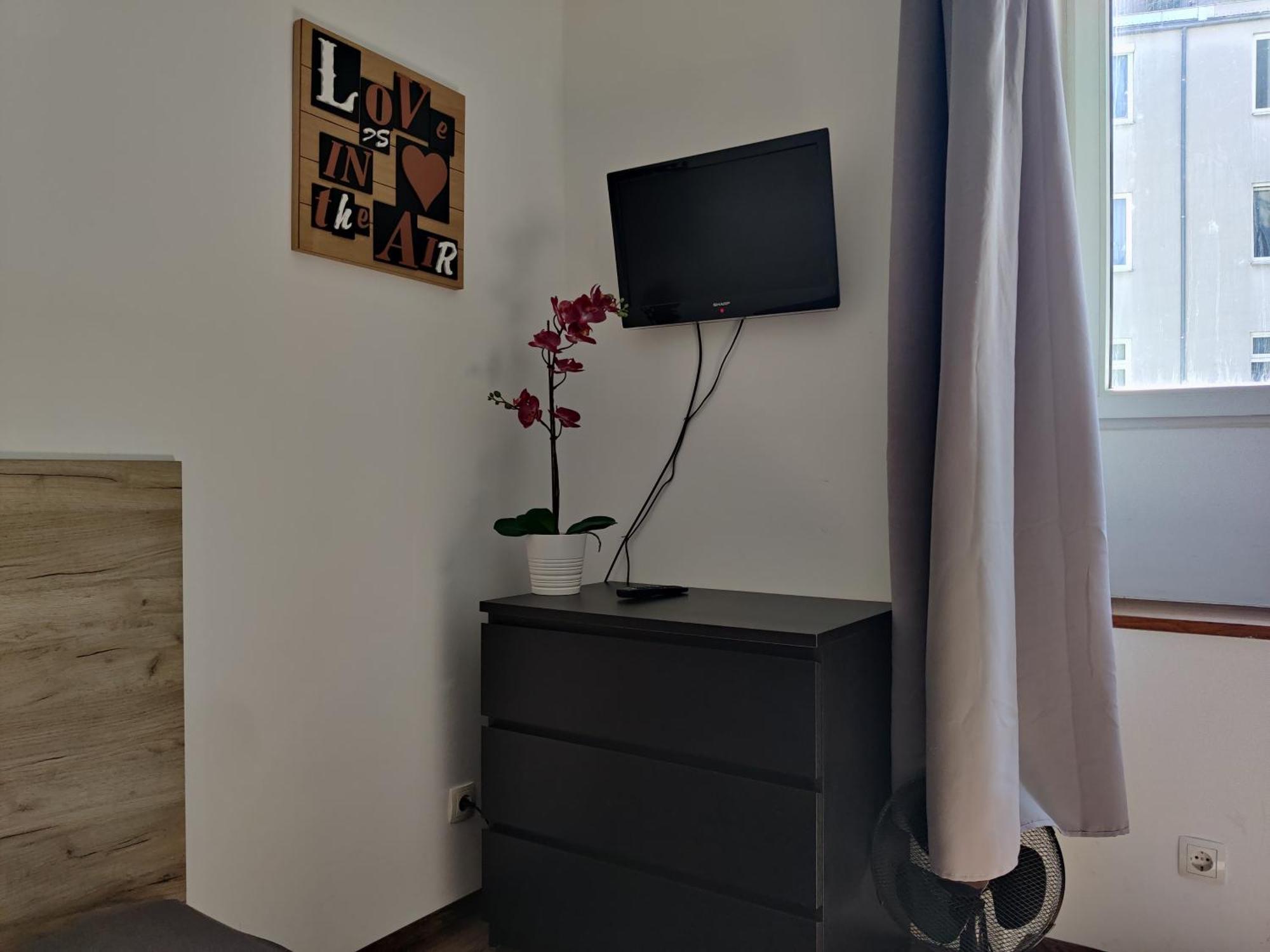 וינה Beautiful Apartment Near The Centre מראה חיצוני תמונה